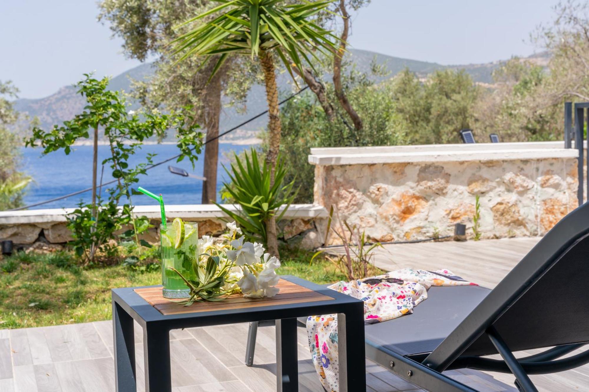 Kalkan Beach Park Hotel Kas Exterior photo